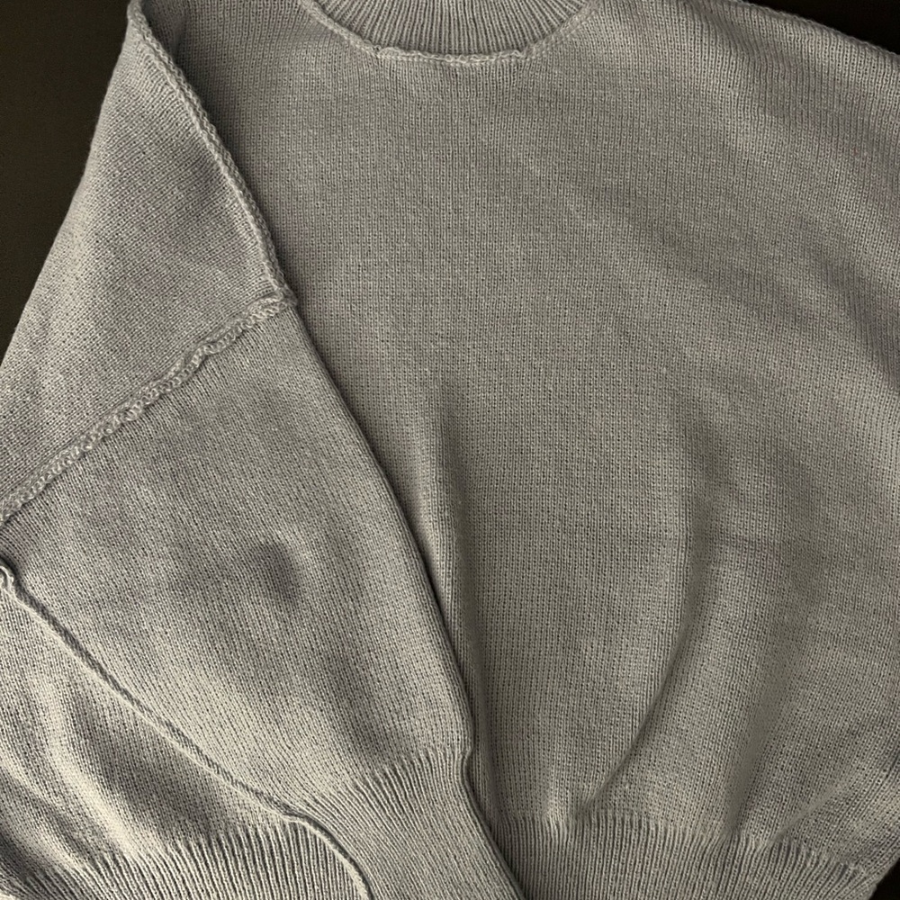 Sweater - Picture 3 of 4